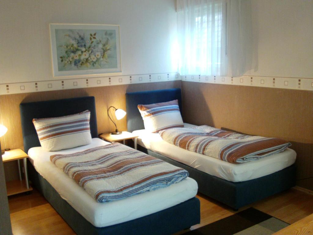 Hotel Martinsklause Meckesheim Phòng bức ảnh